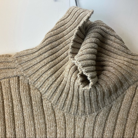 B.U.M 1X turtle neck tan sweater - Picture 4 of 5